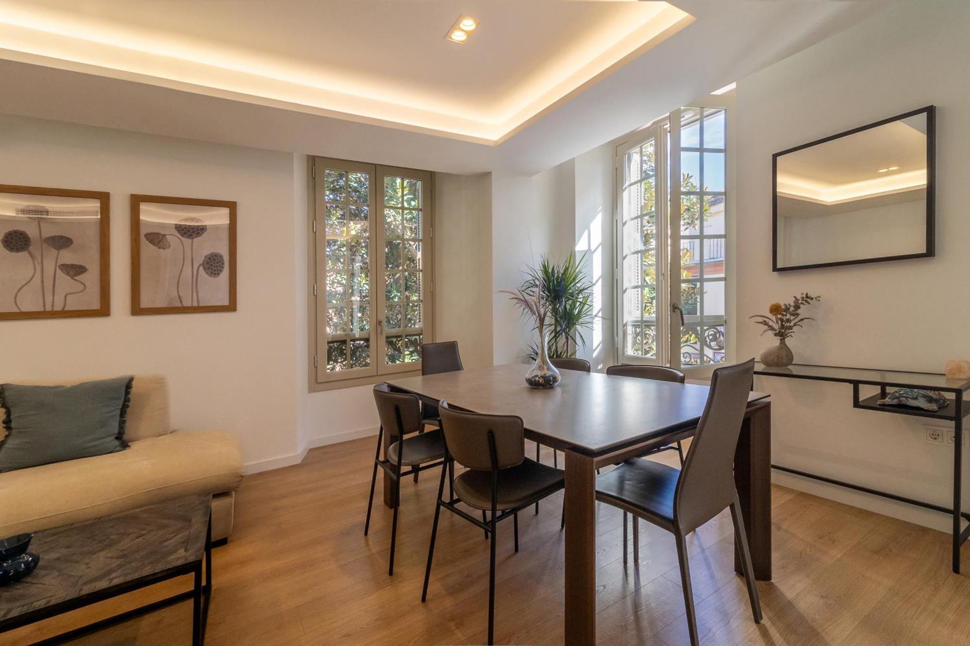 Nt Luxury Central Duplex With Terrace & Parking Малага Екстериор снимка